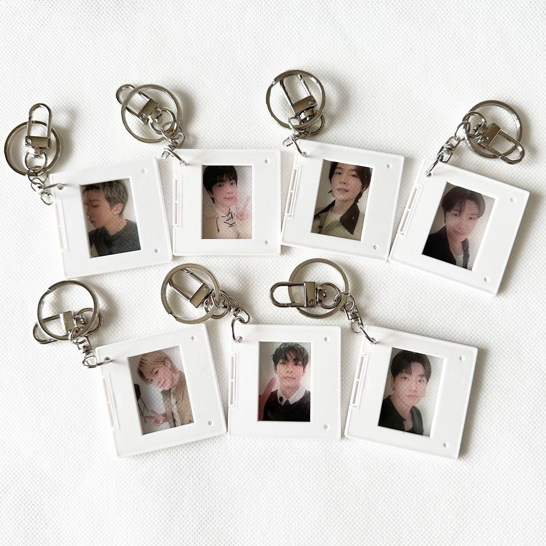 ARIRANG OFFICIAL POB KEYRING (RANDOM)